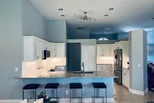 8204 Kiawah Trce, Port Saint Lucie, FL 34986 - Photo 6