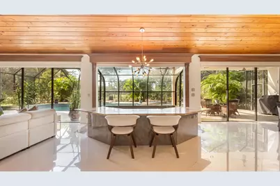 10571 Boca Woods Lane, Boca Raton, FL 33428 - Photo 6