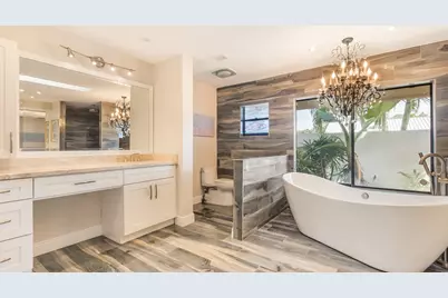 10571 Boca Woods Lane, Boca Raton, FL 33428 - Photo 22