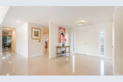 10571 Boca Woods Lane, Boca Raton, FL 33428 - Photo 4