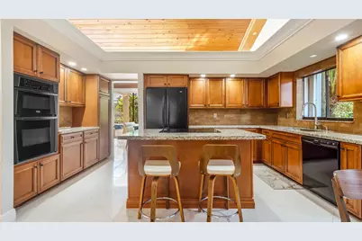 10571 Boca Woods Lane, Boca Raton, FL 33428 - Photo 36