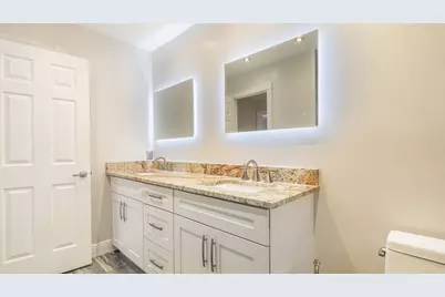 10571 Boca Woods Lane, Boca Raton, FL 33428 - Photo 32