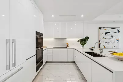 220 Lake Shore Drive #1210, West Palm Beach, FL 33403 - Photo 8