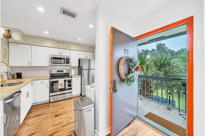 55 Tropic Isle Drive #37 U, Delray Beach, FL 33483 - Photo 4