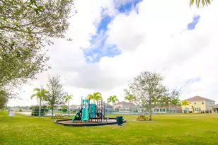 5600 NW Pine Trail Cir, Port Saint Lucie, FL 34983 - Photo 26