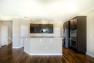 5600 NW Pine Trail Cir, Port Saint Lucie, FL 34983 - Photo 4