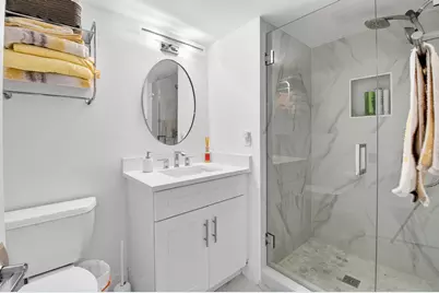 18 Westgate Lane #E, Boynton Beach, FL 33436 - Photo 12