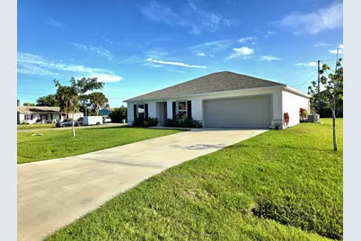2772 SE Garfield Avenue, Port Saint Lucie, FL 34952 - Photo 1