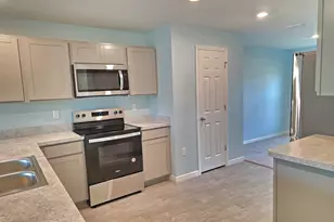 2772 SE Garfield Ave, Port Saint Lucie, FL 34952 - Photo 16