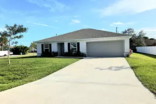 2772 SE Garfield Ave, Port Saint Lucie, FL 34952 - Photo 2
