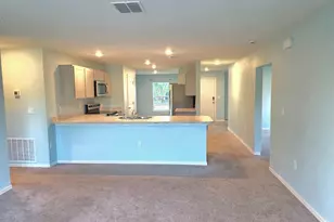 2772 SE Garfield Ave, Port Saint Lucie, FL 34952 - Photo 10
