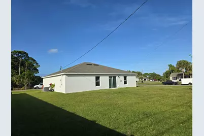 2772 SE Garfield Avenue, Port Saint Lucie, FL 34952 - Photo 38