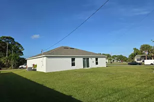 2772 SE Garfield Ave, Port Saint Lucie, FL 34952 - Photo 38