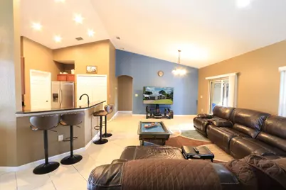 232 SE Verada Avenue, Port Saint Lucie, FL 34983 - Photo 8