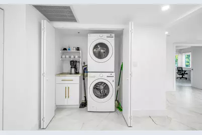 100 SE 5th Avenue #304, Boca Raton, FL 33432 - Photo 22