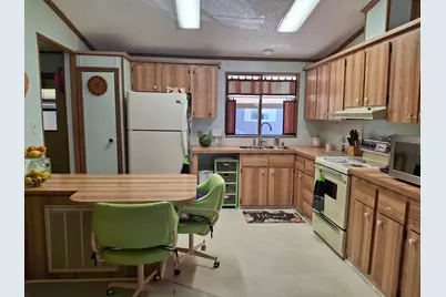 8165 Buckthorn Circle, Port Saint Lucie, FL 34952 - Photo 10