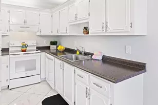 2480 Juniper Dr, Delray Beach, FL 33445 - Photo 4