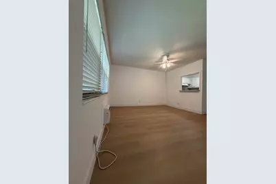 63 Norwich C, West Palm Beach, FL 33417 - Photo 4