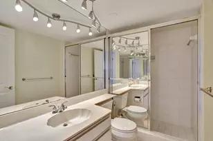 1021 Hillsboro Mile, Pompano Beach, FL 33062 - Photo 34