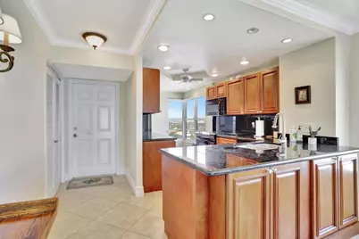 1021 Hillsboro Mile #1108, Pompano Beach, FL 33062 - Photo 2