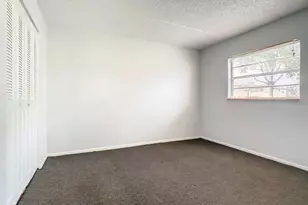 694 Michigan Ct, Saint Cloud, FL 34769 - Photo 12