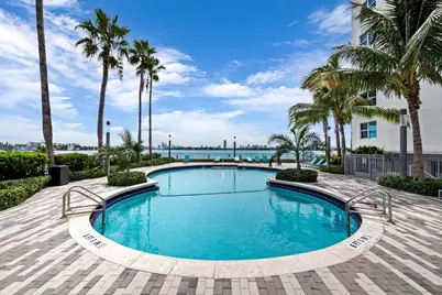 7501 E Treasure Drive #8n, North Bay Village, FL 33141 - Photo 32