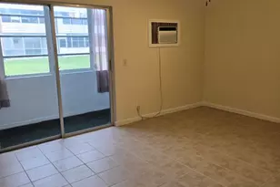 290 Chatham O, West Palm Beach, FL 33417 - Photo 10