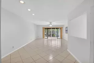 136 Capri C, Delray Beach, FL 33484 - Photo 4