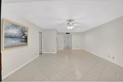 136 Capri C, Delray Beach, FL 33484 - Photo 8