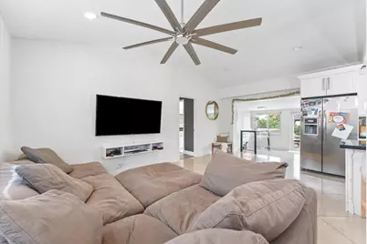 1710 Katherine Court, Lake Worth, FL 33461 - Photo 6