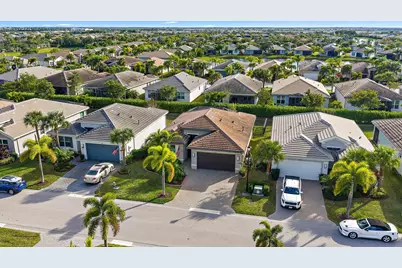 11392 SW Carlisle Crossing Avenue, Port Saint Lucie, FL 34987 - Photo 28