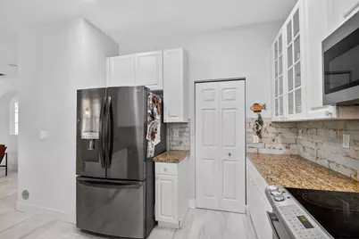 1605 E Classical Boulevard, Delray Beach, FL 33445 - Photo 24