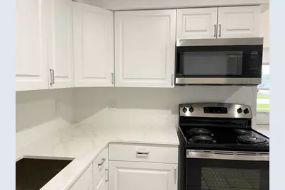 2715 Ponce De Leon Boulevard, Delray Beach, FL 33445 - Photo 2