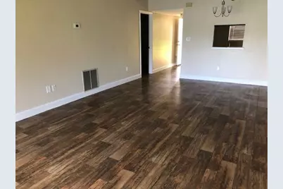 2050 Oleander Boulevard #5-104, Fort Pierce, FL 34950 - Photo 2