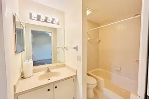 2641 Gately Dr W, West Palm Beach, FL 33415 - Photo 22