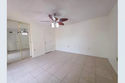 832 Blue Ridge Circle, West Palm Beach, FL 33409 - Photo 6