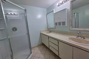 832 Blue Ridge Cir, West Palm Beach, FL 33409 - Photo 8