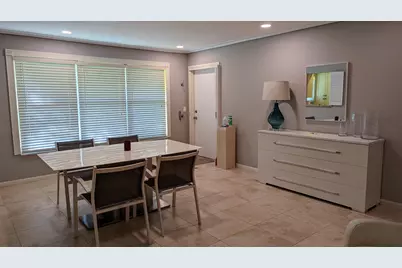 1024 S Oakridge Circle, Lake Worth Beach, FL 33462 - Photo 4