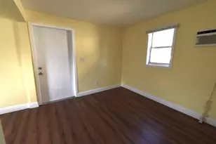 514 N 27th N St, Fort Pierce, FL 34947 - Photo 2