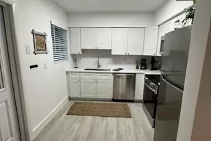 526 Eastwind Dr, North Palm Beach, FL 33408 - Photo 4