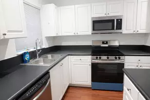 2000 NW 99th Way, Sunrise, FL 33322 - Photo 12