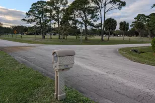 522 NW La Brea Ave, Port Saint Lucie, FL 34983 - Photo 38