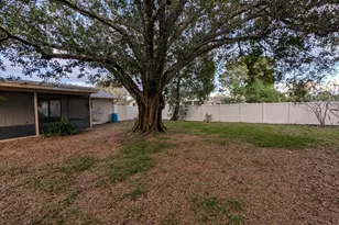 522 NW La Brea Ave, Port Saint Lucie, FL 34983 - Photo 32