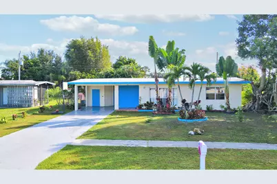 3133 SE Pruitt Road, Port Saint Lucie, FL 34952 - Photo 2