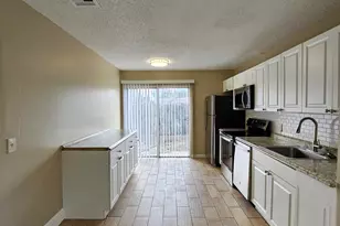 4786 Orleans Ct, West Palm Beach, FL 33415 - Photo 6