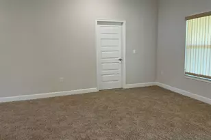 5236 NW Iredell St, Port Saint Lucie, FL 34986 - Photo 10