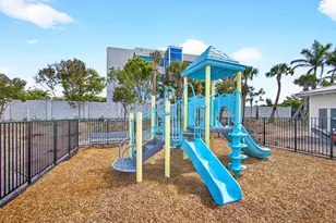 125 Water Pointe Pl Pl, Jupiter, FL 33477 - Photo 12