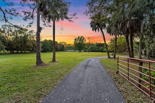 17375 Thunder Rd, Jupiter, FL 33478 - Photo 6