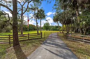 17375 Thunder Rd, Jupiter, FL 33478 - Photo 2