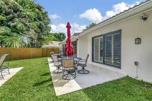804 Foxpointe Cir, Delray Beach, FL 33445 - Photo 50